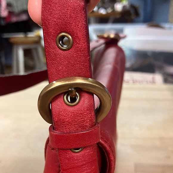 Etienne Aigner Red Leather Shoulder Bag - Picture 14 of 16